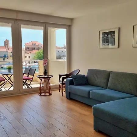 Mitra Zonata Blue Apartman Omis