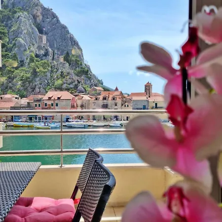 Διαμέρισμα Mitra Zonata Blue