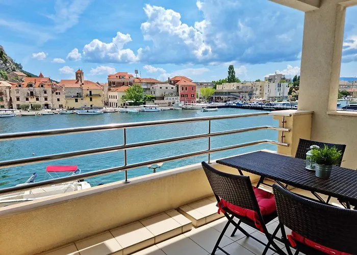 Mitra Zonata Blue Apartamento *